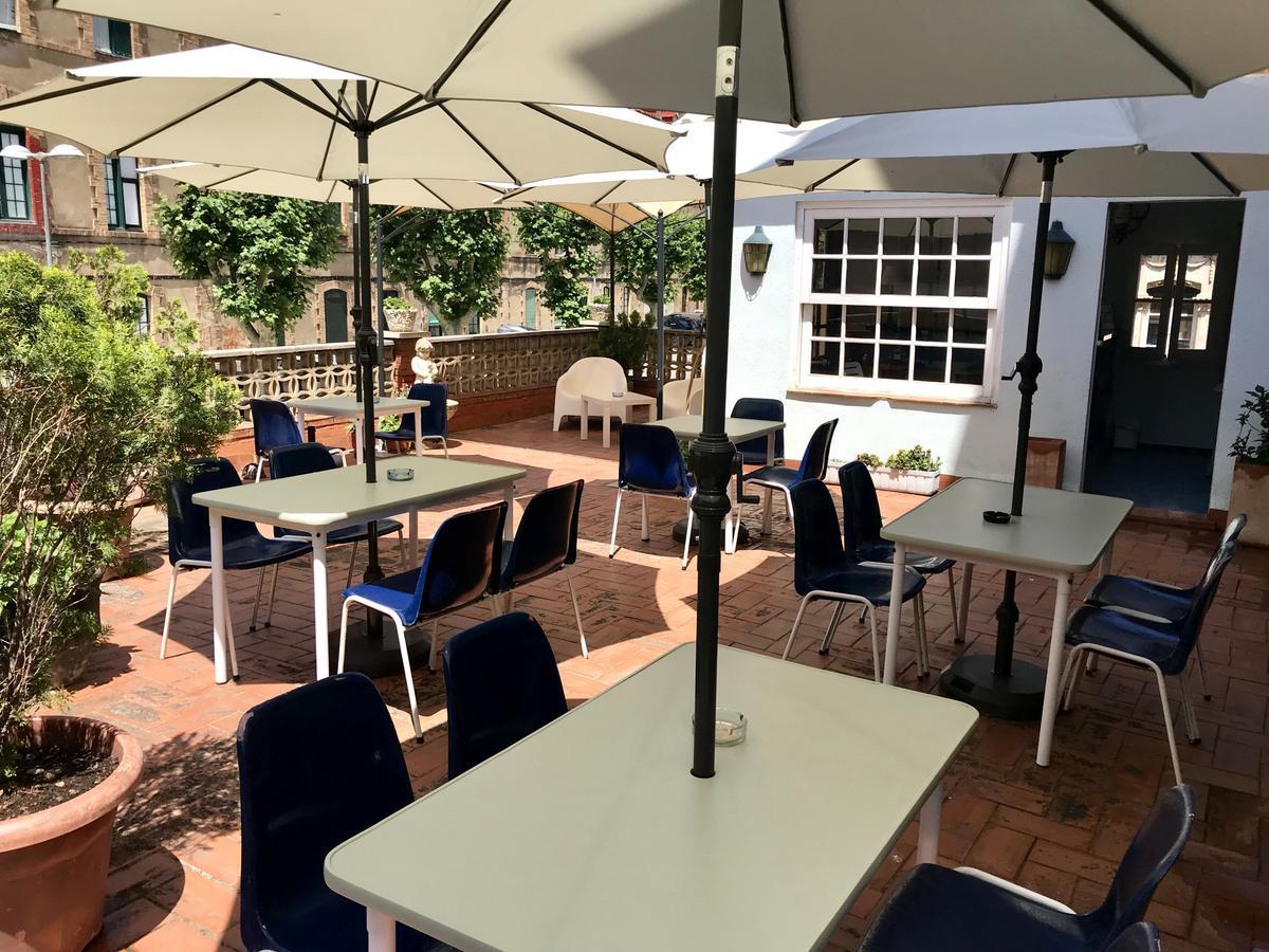 Hostal Portbou Eksteriør billede