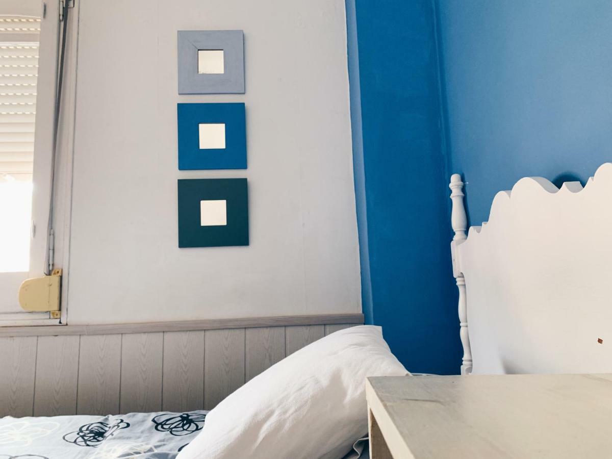 Hostal Portbou Eksteriør billede