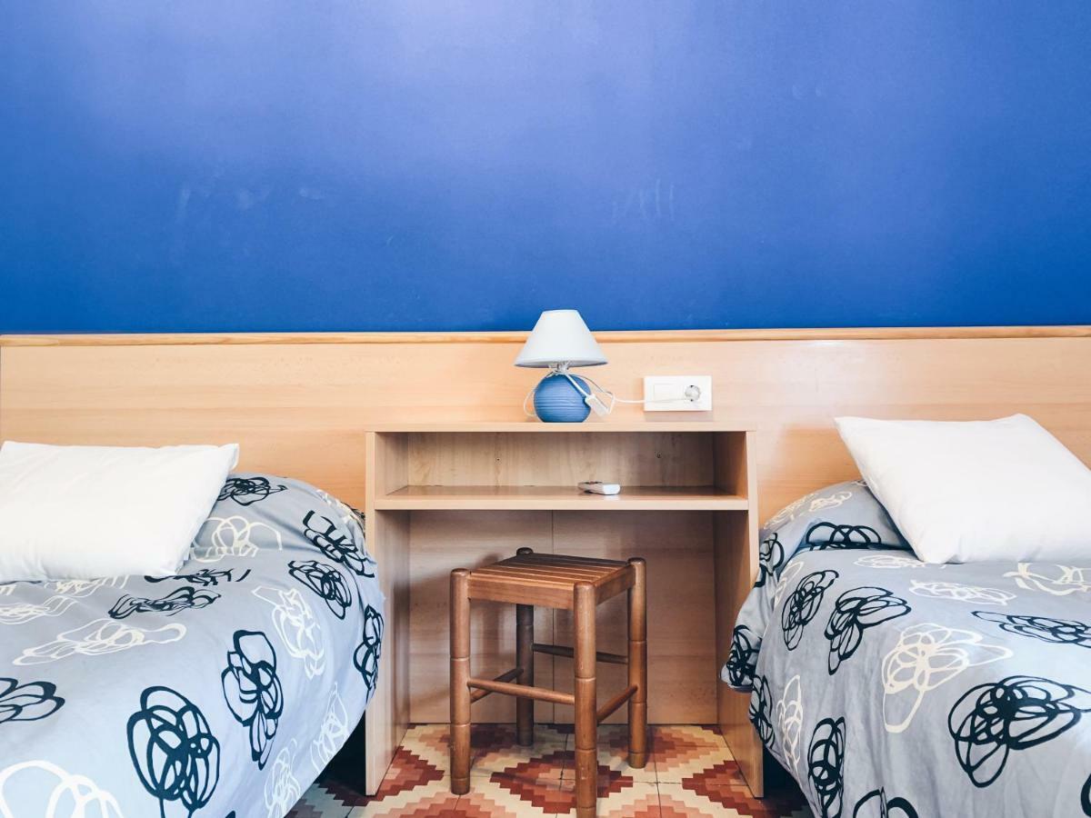 Hostal Portbou Eksteriør billede