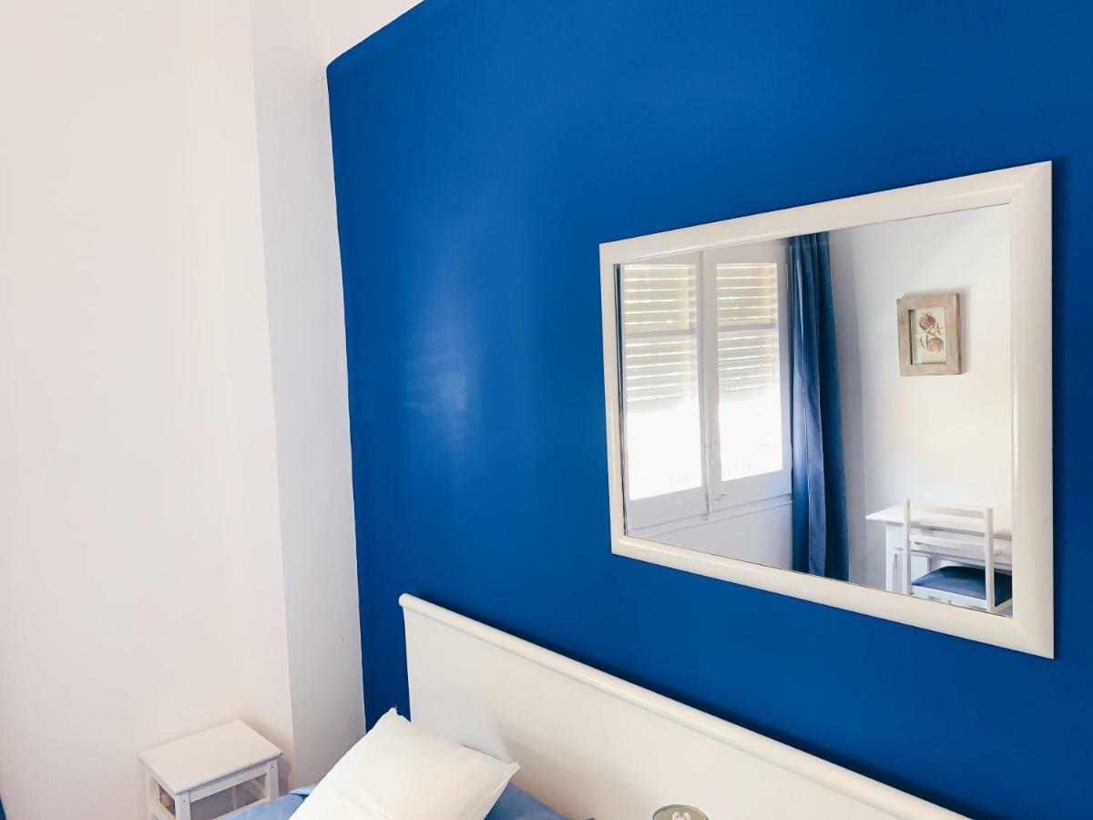Hostal Portbou Eksteriør billede