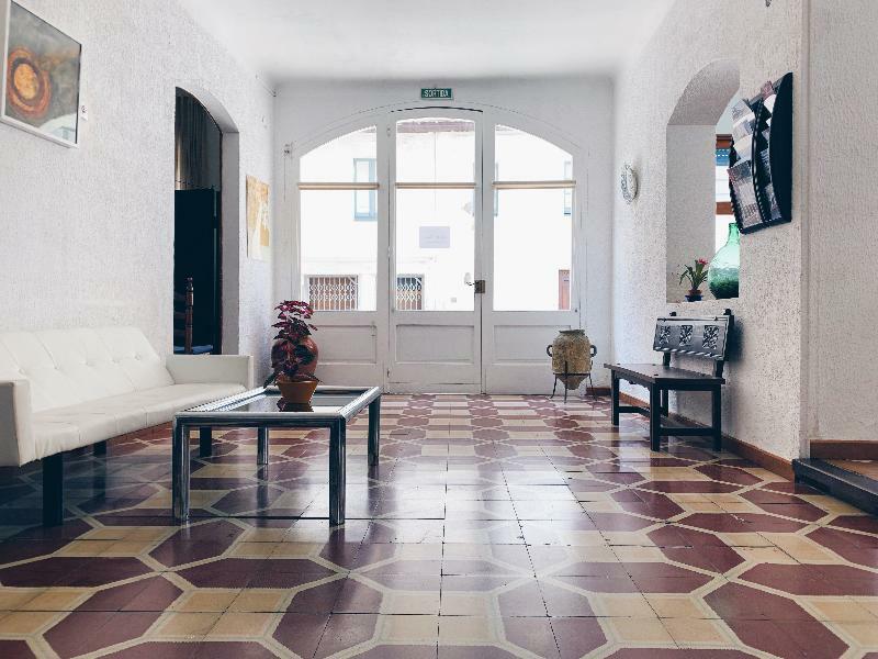 Hostal Portbou Eksteriør billede